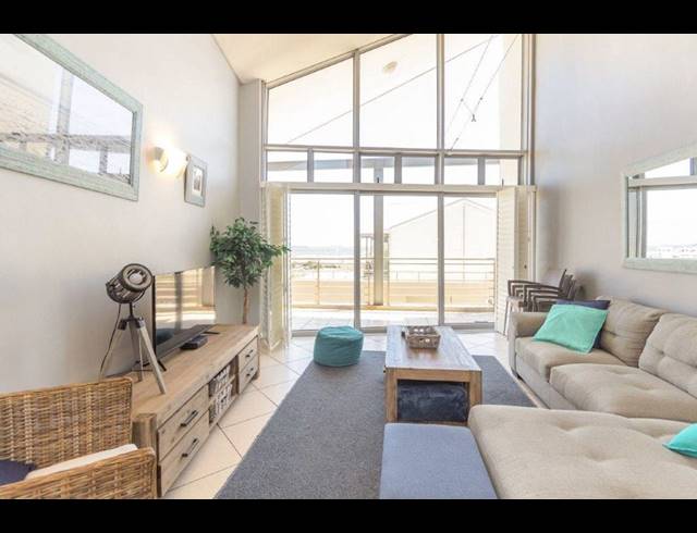 2 BEDROOM APARTMENT RENTED IN BIG BAY
